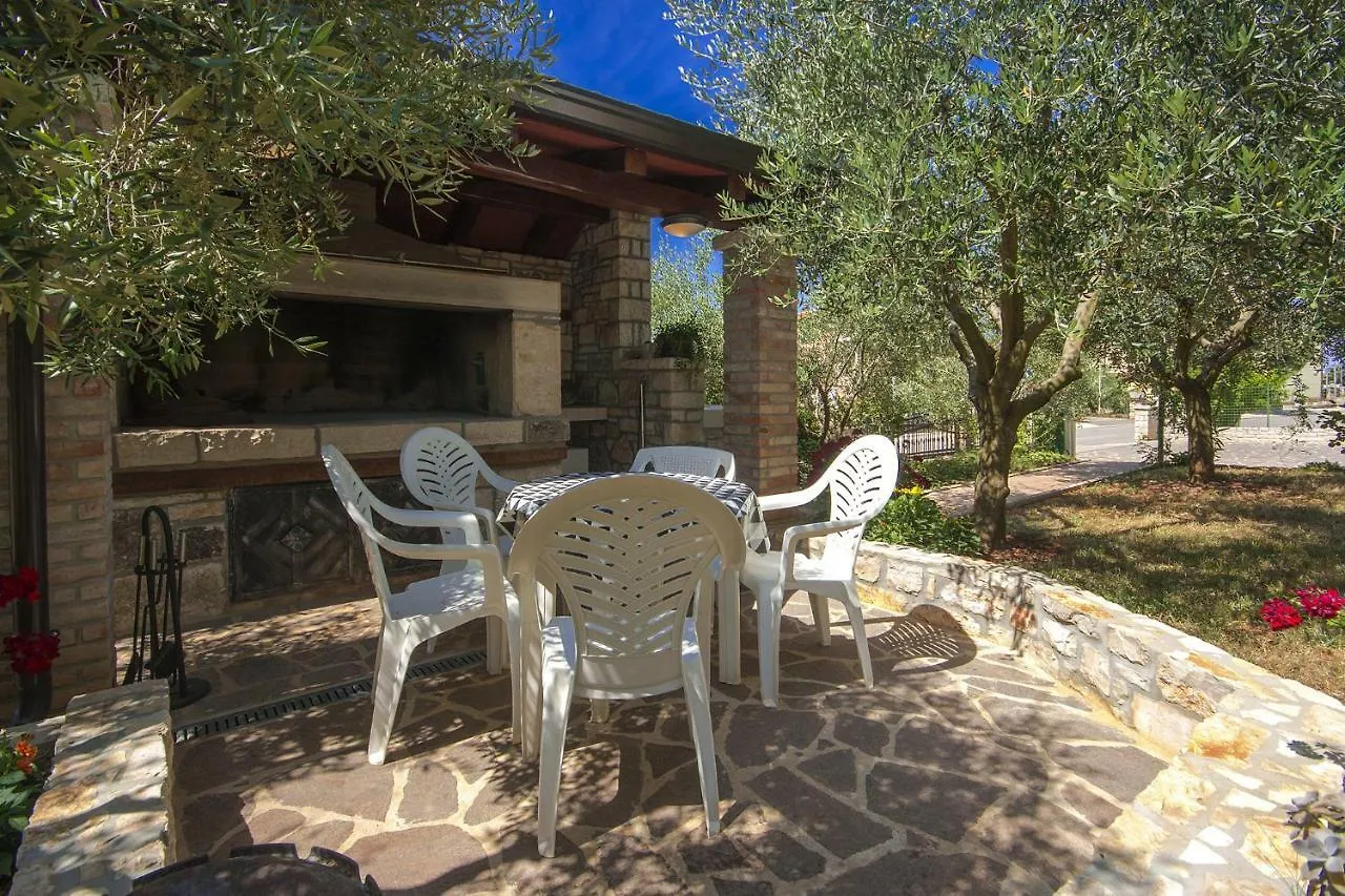 Apartments Mana Umag
