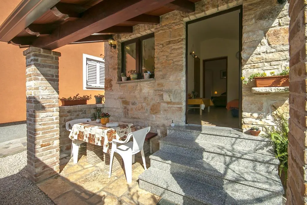 Apartments Mana Umag